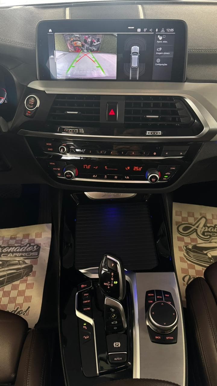 Console central da BMW X3
