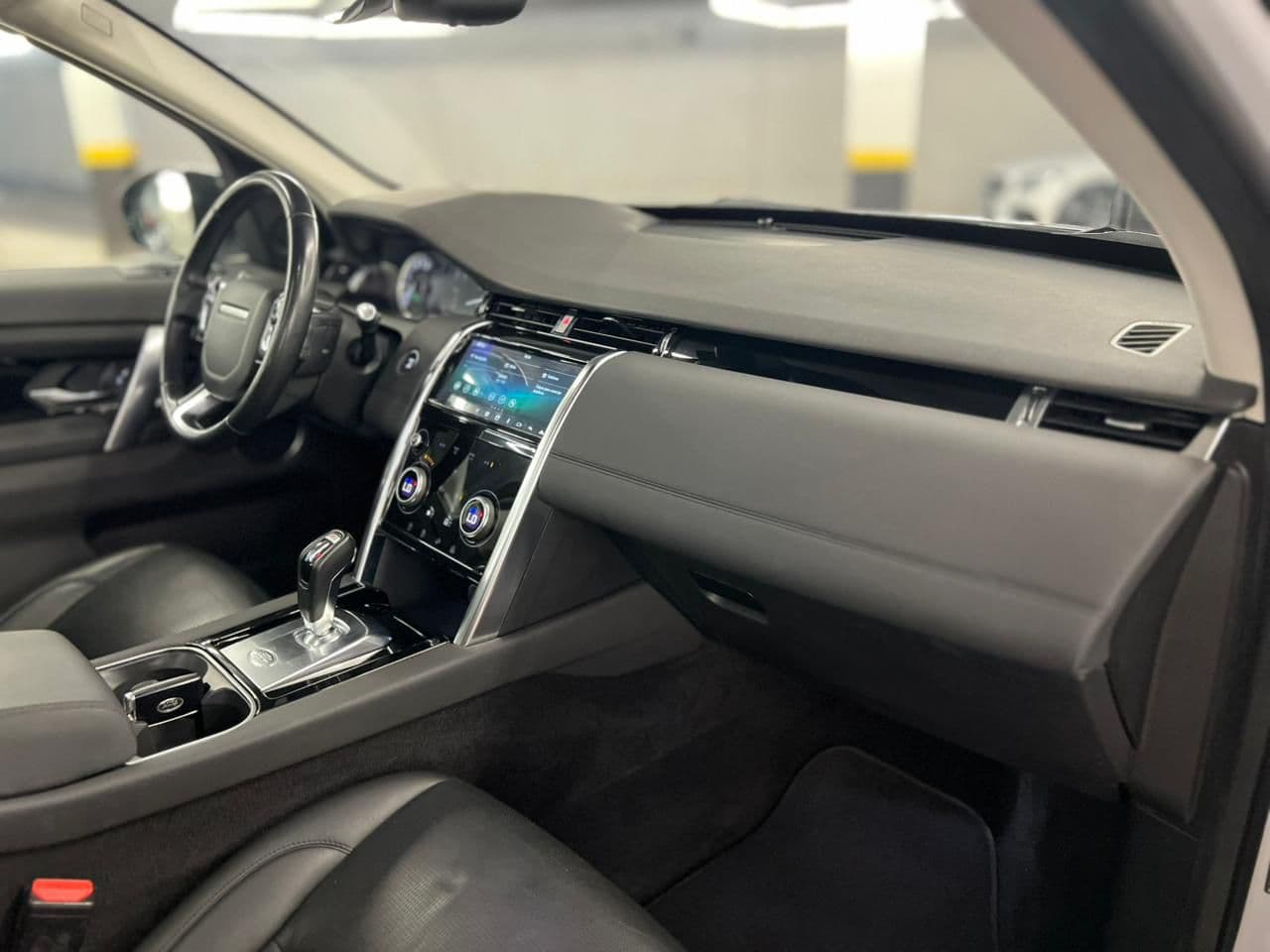 Interior, visão passageiro da BMW X3